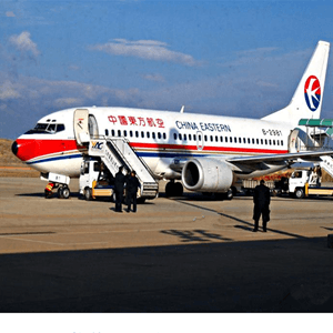 尧都航空空运航空快运业稳步发展的原因是什么？
